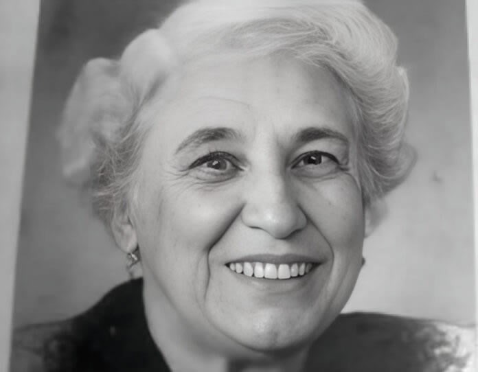 Ernestina Ferreira dos Santos